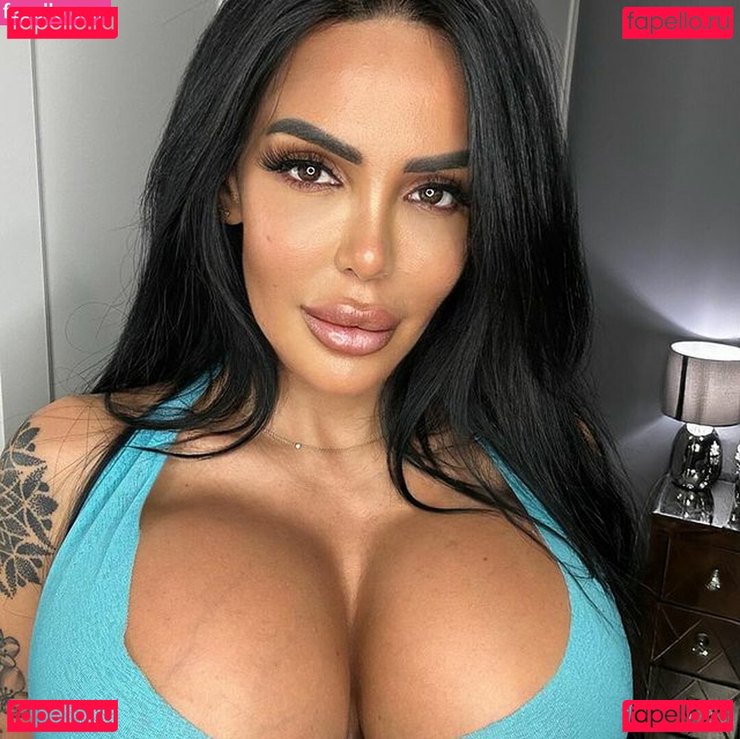 Holly James Nude Onlyfans Photo 19