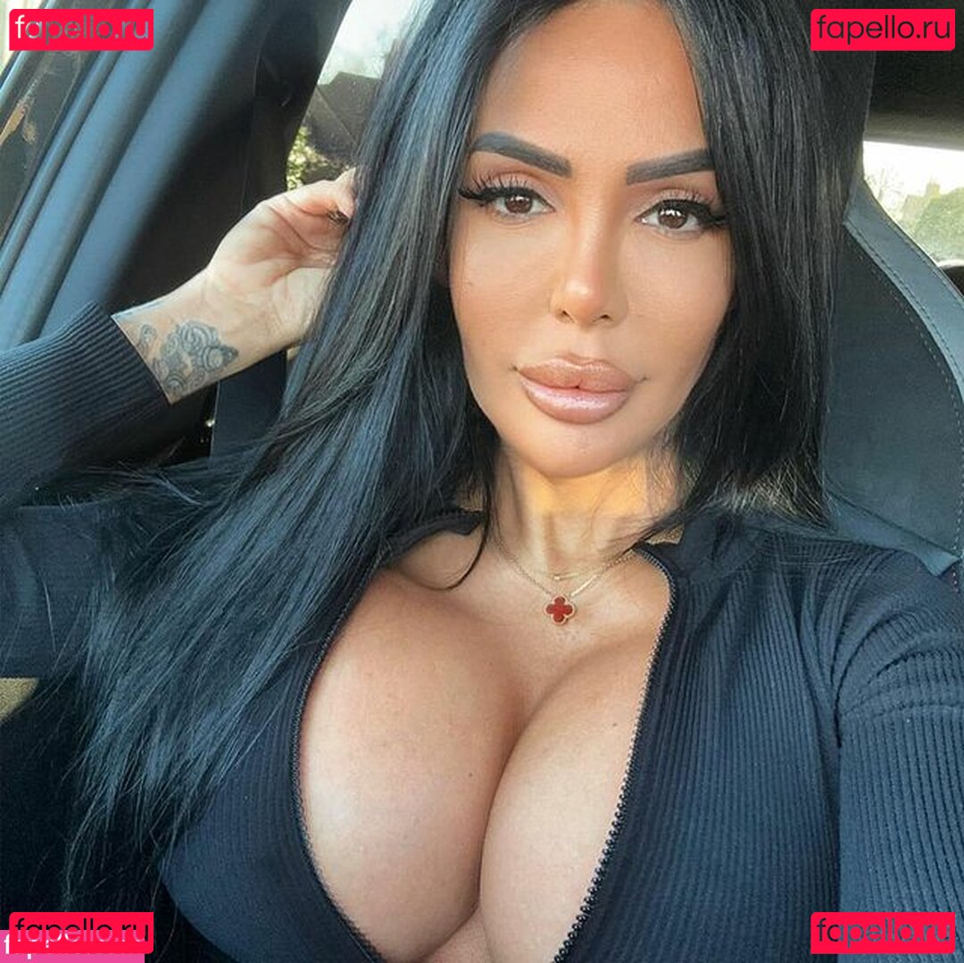 Holly James Nude Onlyfans Photo 17
