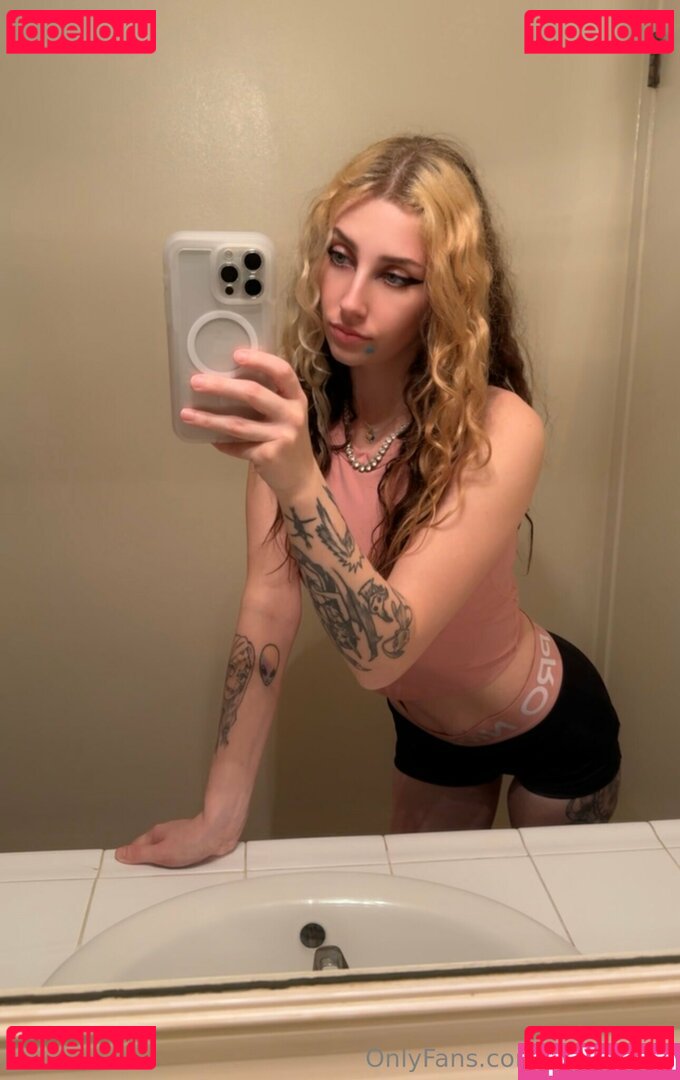 matneybb Nude Onlyfans Photo 110
