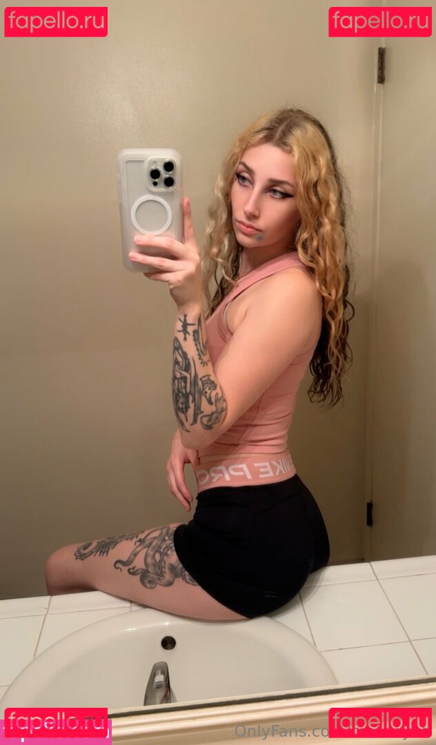 matneybb Nude Onlyfans Photo 107