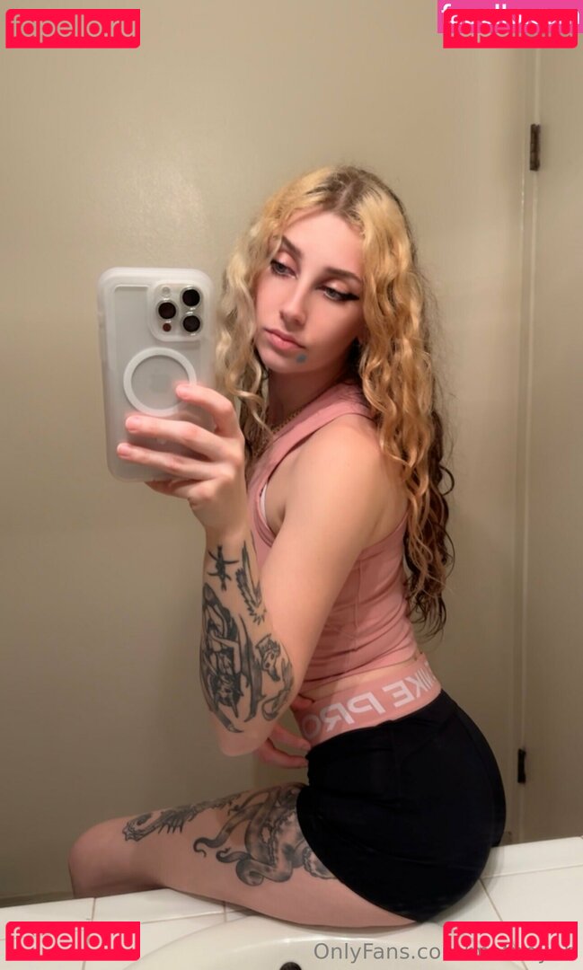 matneybb Nude Onlyfans Photo 106