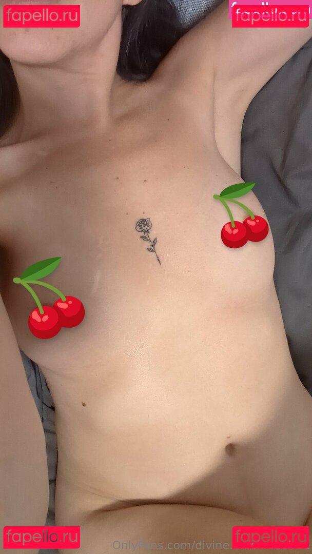 divine.blackrosefree Nude Onlyfans Photo 10