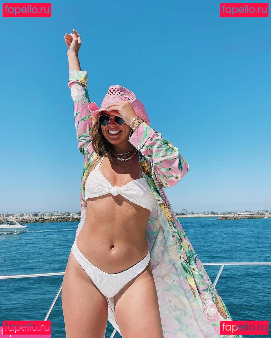Hannah Brown Nude Onlyfans Photo 50