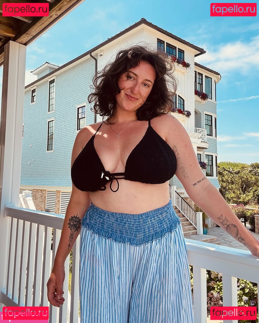 Hannah Brown Nude Onlyfans Photo 23