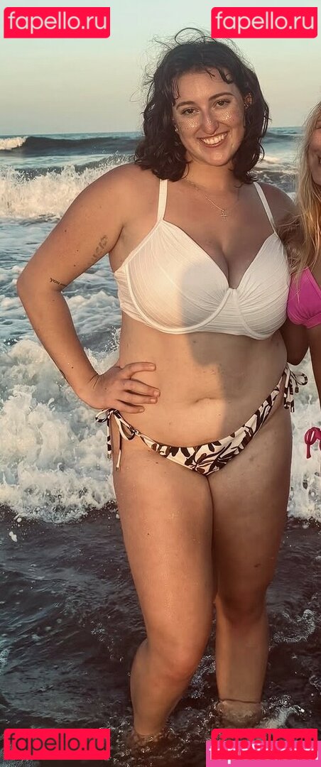 Hannah Brown Nude Onlyfans Photo 21