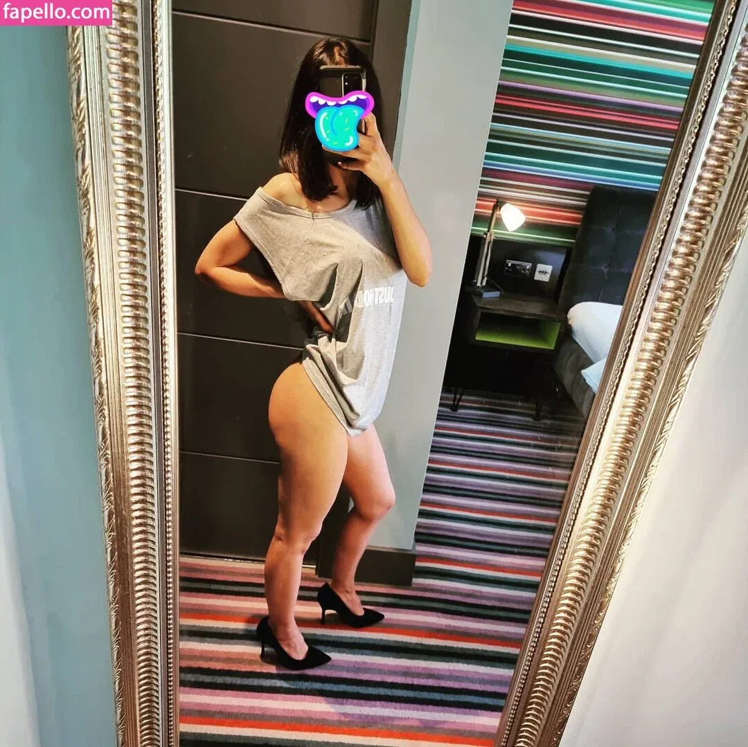 Serena Mann Onlyfans Photo Gallery 