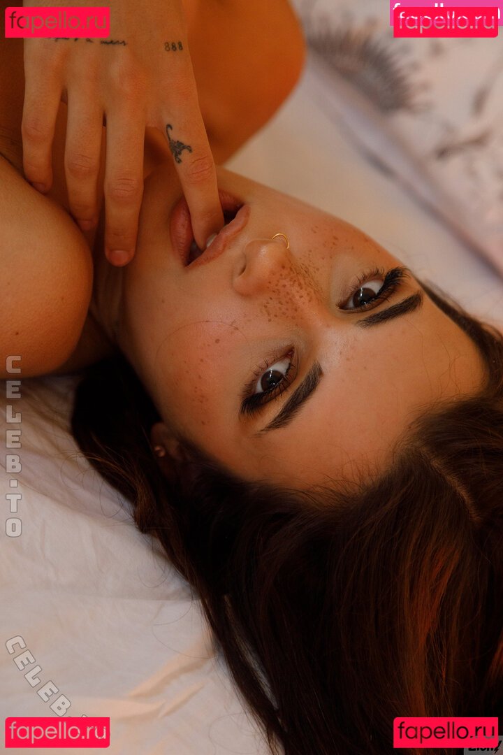 saryyc Nude Onlyfans Photo 6