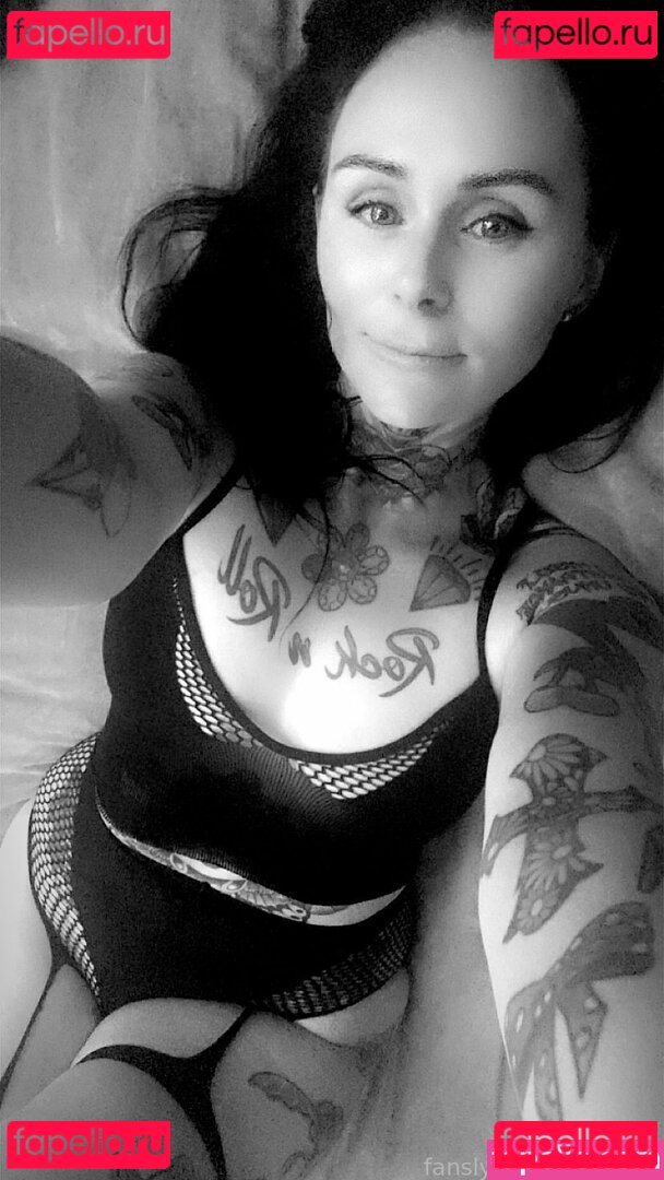 SexyIrish Nude Onlyfans Photo 16