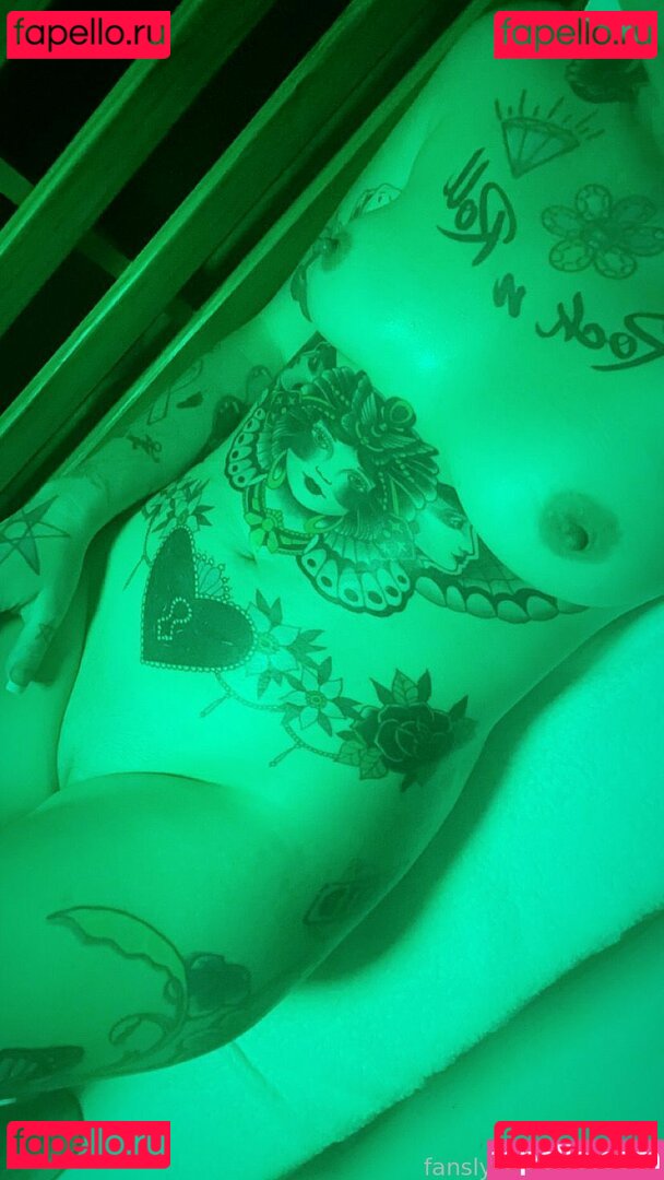 SexyIrish Nude Onlyfans Photo 5