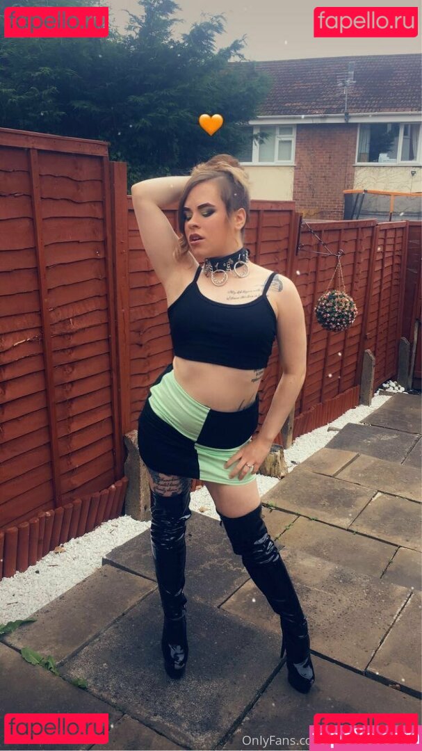 missgenevievex Nude Onlyfans Photo 13