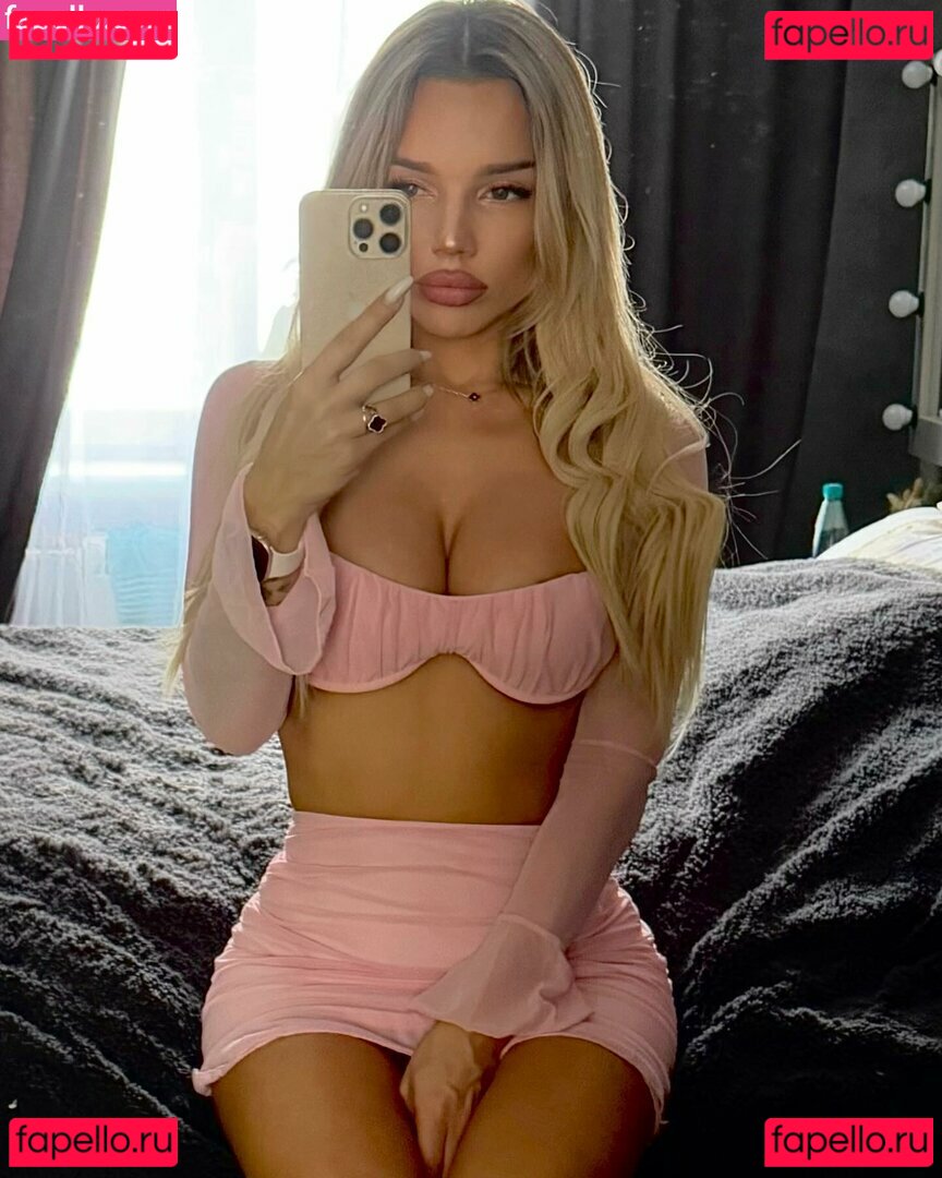 lera.koldomasova Nude Onlyfans Photo 36