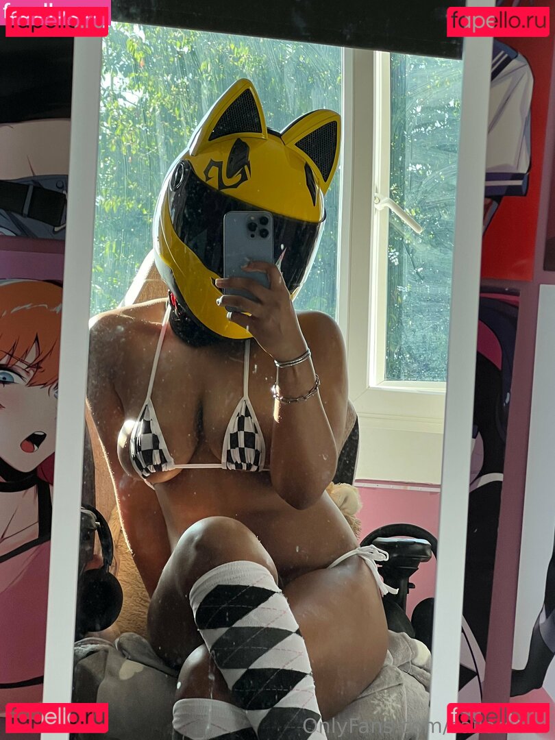 shysolar Nude Onlyfans Photo 35