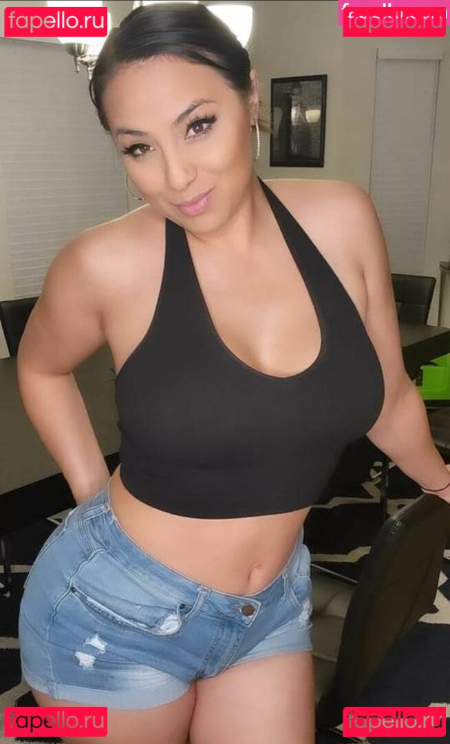 Ariel Grind Nude Onlyfans Photo 38