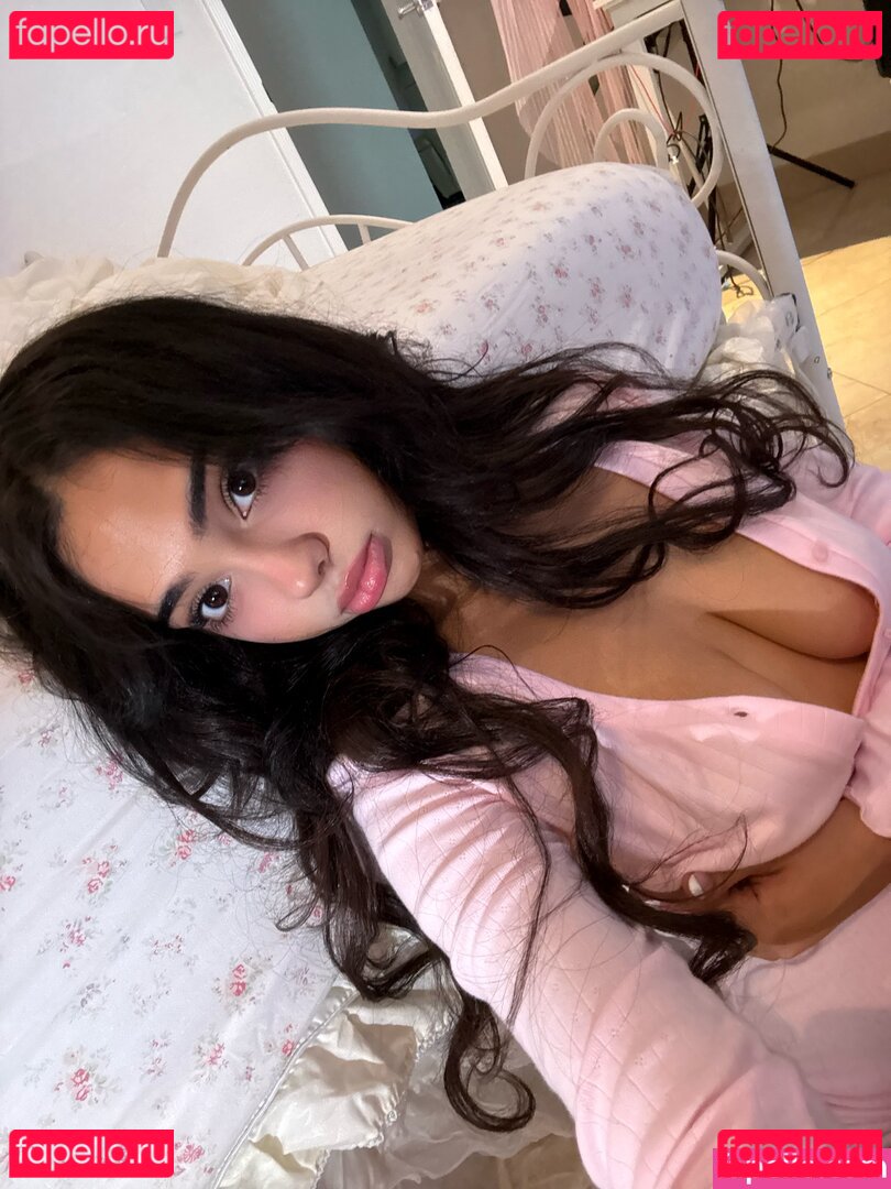 Aria Flores Nude Onlyfans Photo 9