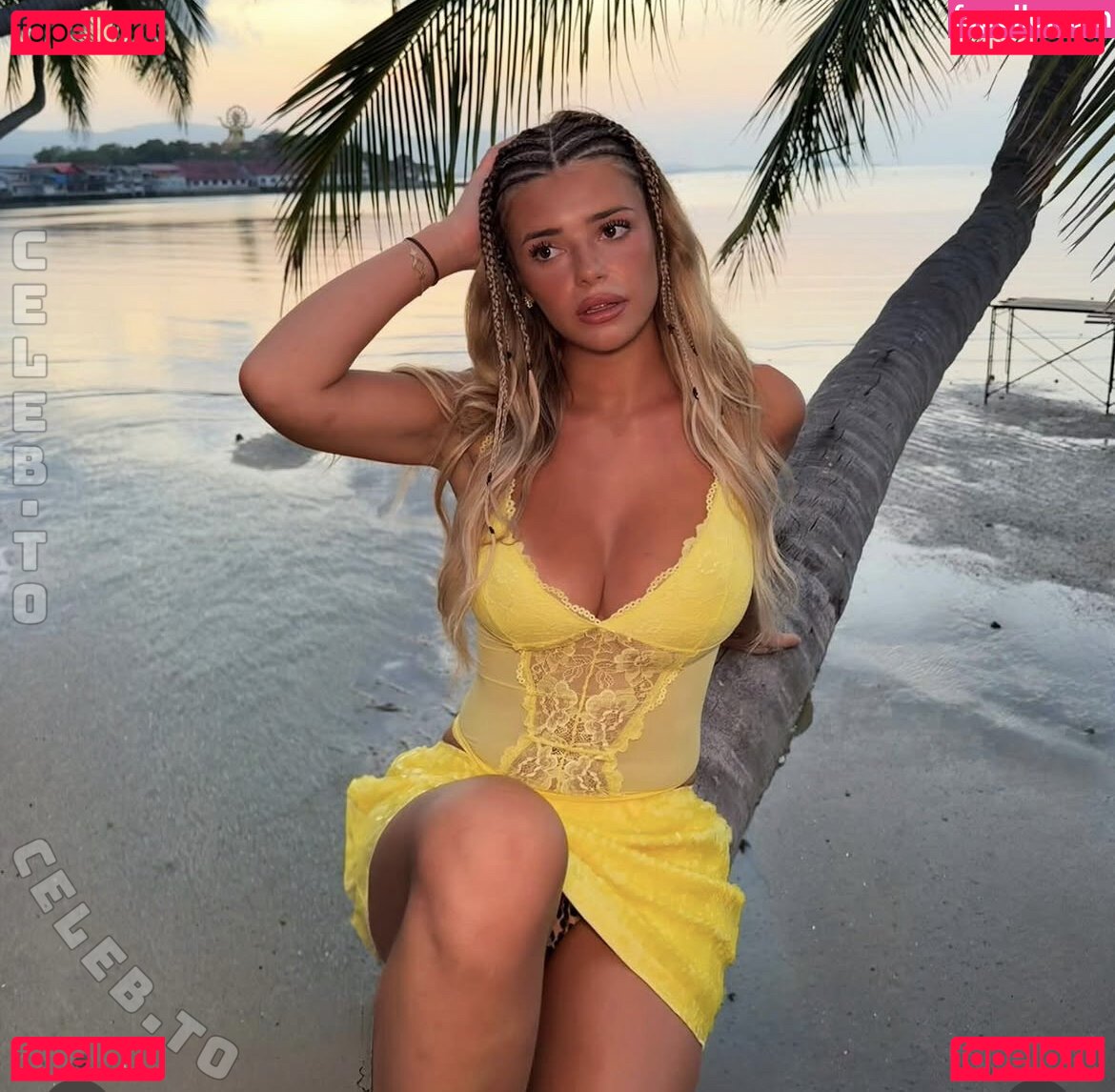 emmabourson Nude Onlyfans Photo 5