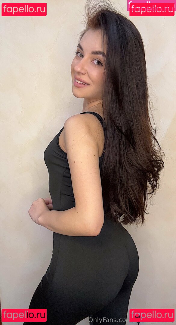 anika_cherry Nude Onlyfans Photo 13