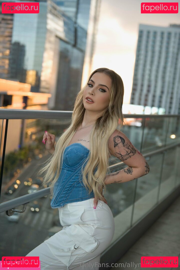 allymcfarland18 Nude Onlyfans Photo 36