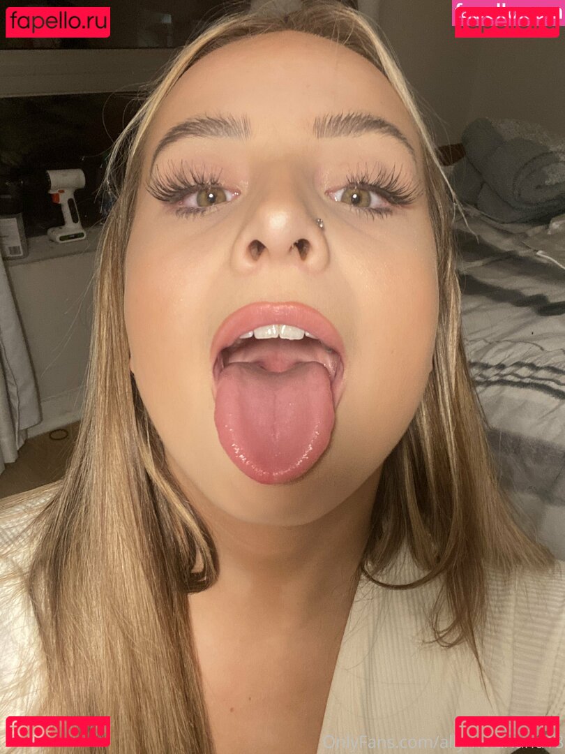 allymcfarland18 Nude Onlyfans Photo 20