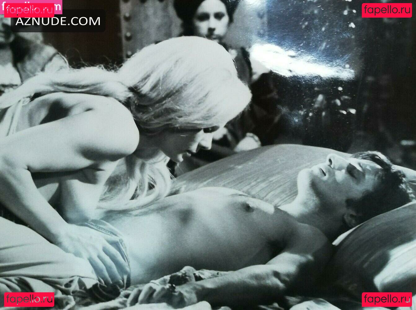 Lucrezia Nude Onlyfans Photo 23