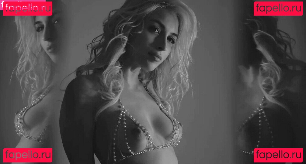 Hanspeach Nude Onlyfans Photo 9