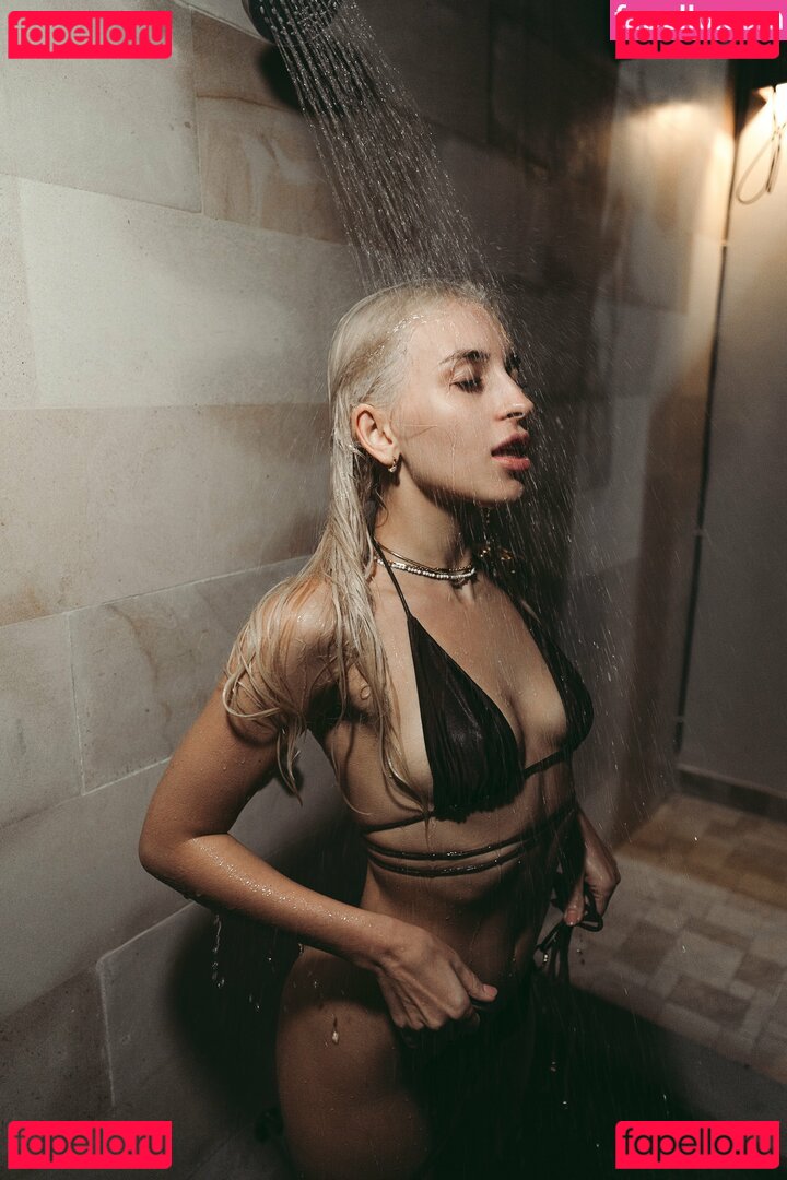 Hanspeach Nude Onlyfans Photo 3