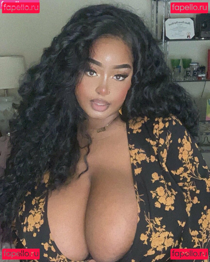 Milkmami89 Nude Onlyfans Photo 18