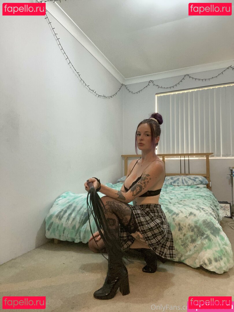 nikki.wtsm Nude Onlyfans Photo 24
