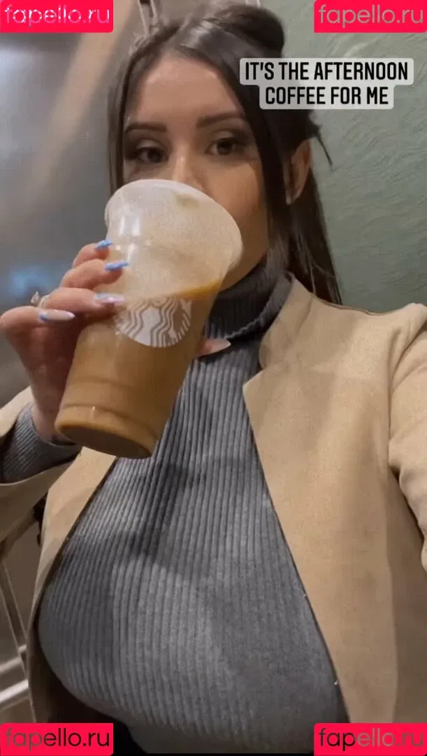 jazzlovescoffee Onlyfans Photo Gallery 