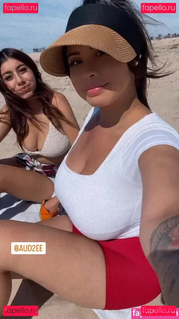 jazzlovescoffee Onlyfans Photo Gallery 