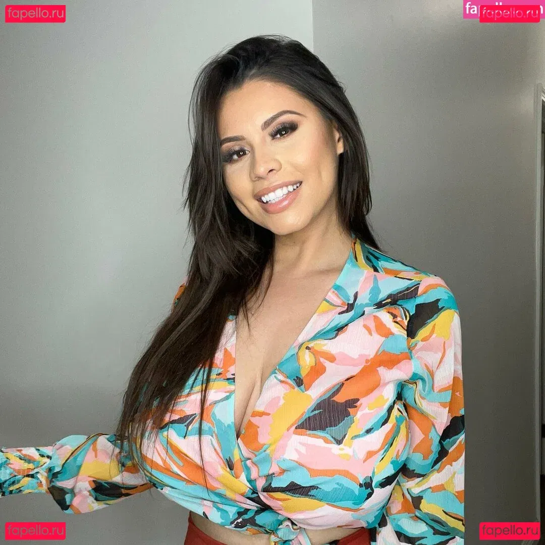 jazzlovescoffee Onlyfans Photo Gallery 