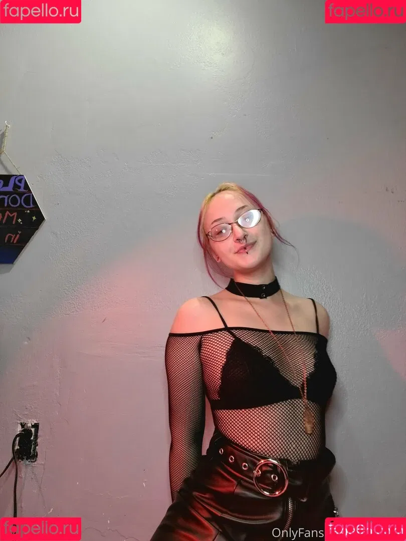 rissa.ruin Onlyfans Photo Gallery 
