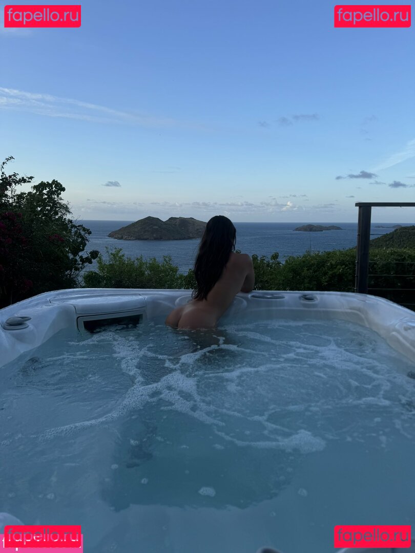 Alexandra Jen Nude Onlyfans Photo 36
