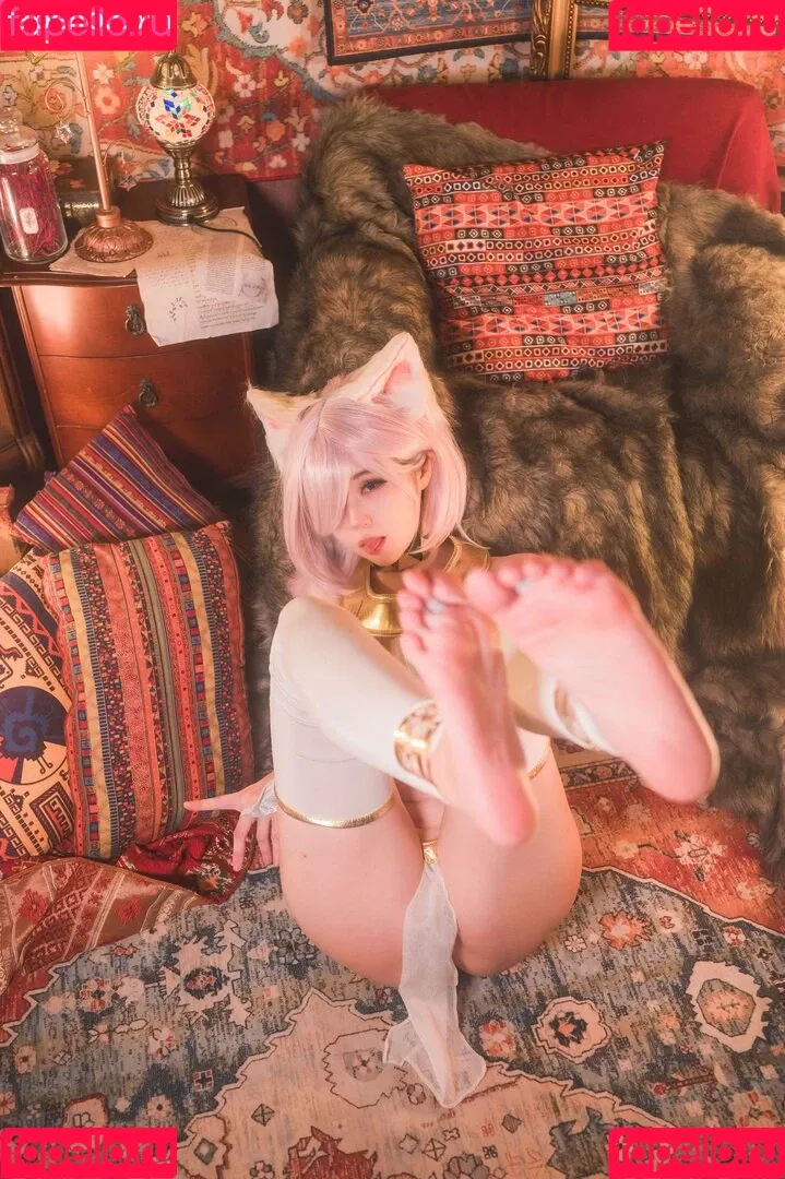 Hatori 紀奈奈 Onlyfans Photo Gallery 