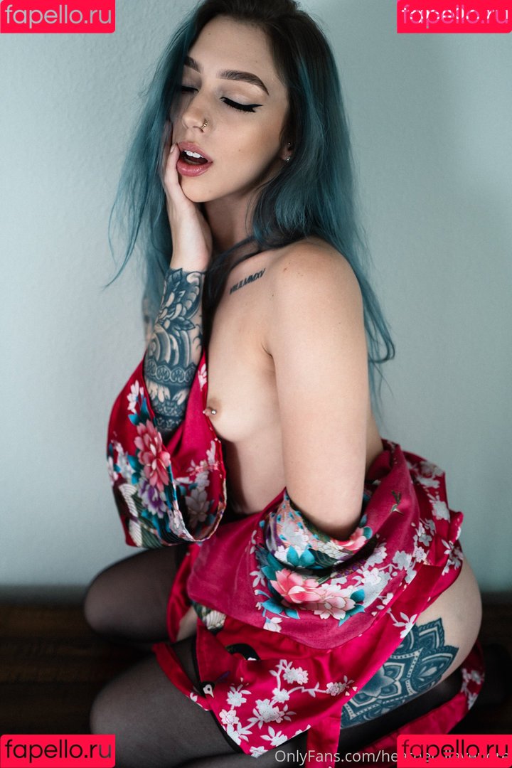 Hatori 紀奈奈 Onlyfans Photo Gallery 