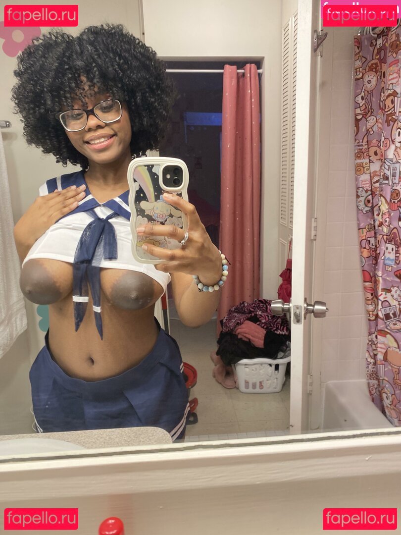 santassecret Nude Onlyfans Photo 3