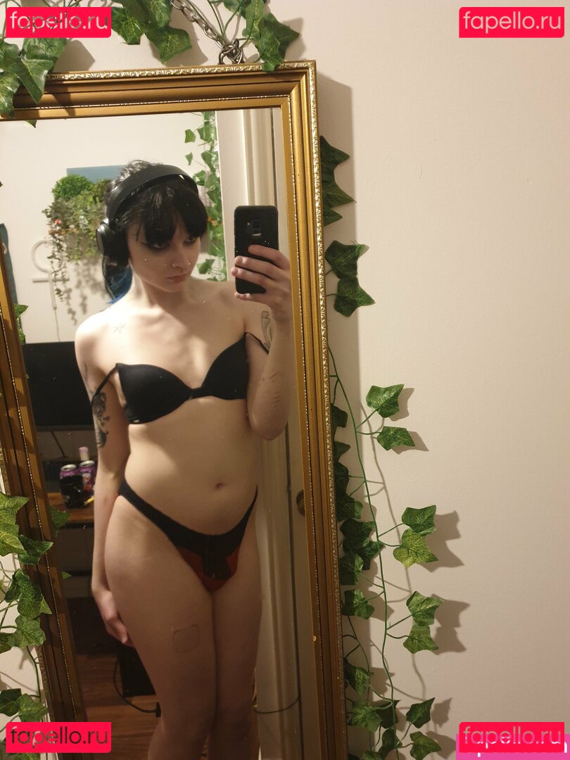lilychoccy Nude Onlyfans Photo 29