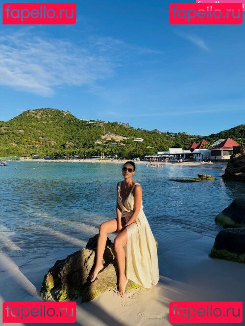Débora Nascimento Nude Onlyfans Photo 16