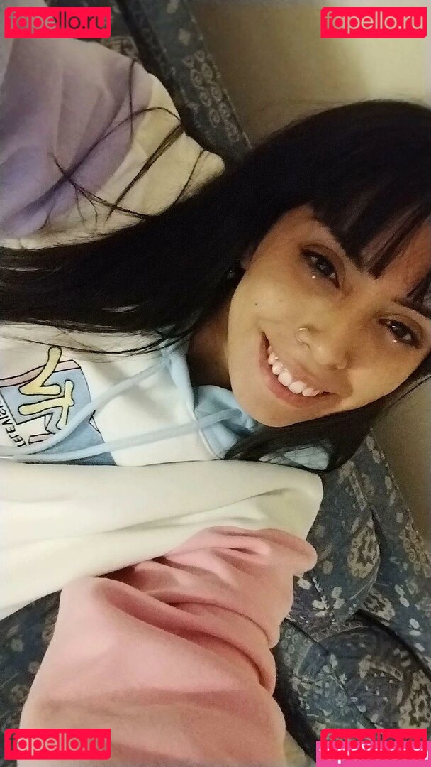 sophie.cherry Nude Onlyfans Photo 31