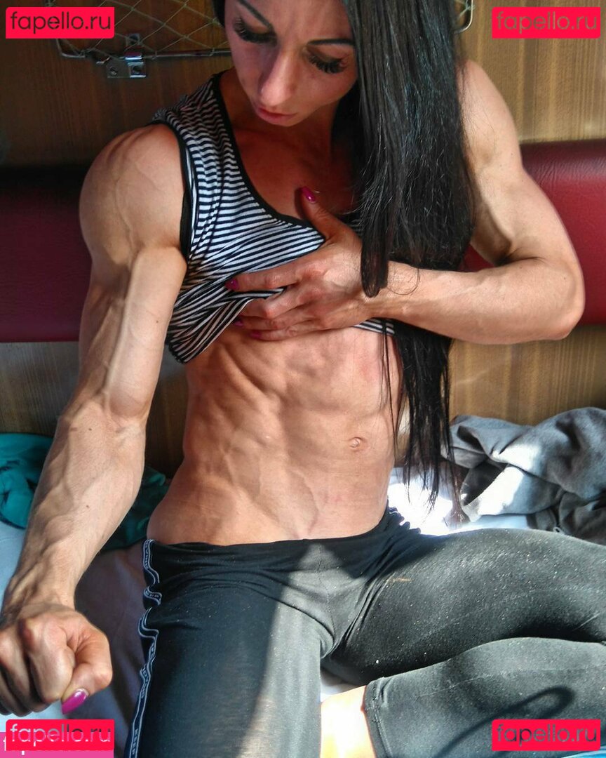 Vika Pogribnyak Nude Onlyfans Photo 21