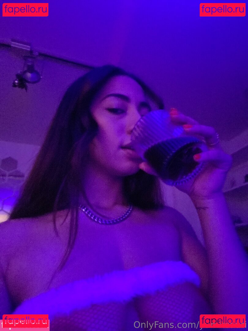 YumitSauri Nude Onlyfans Photo 8