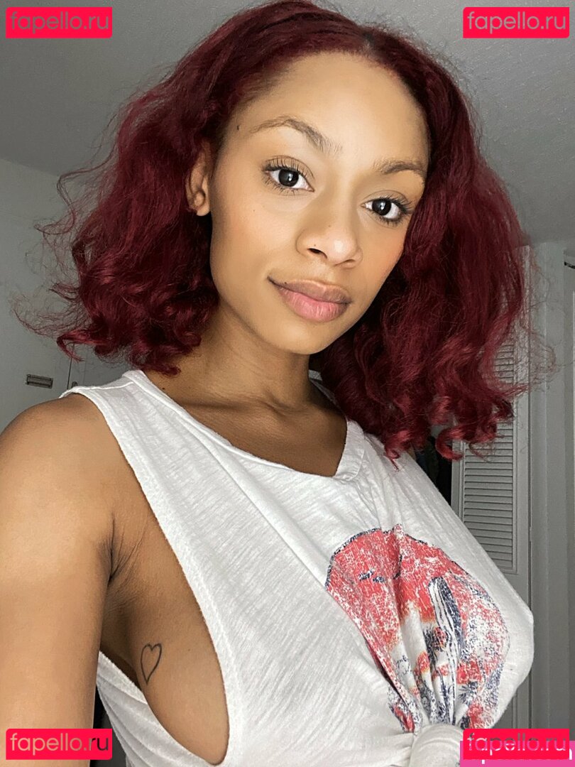 Tpnaomi Nude Onlyfans Photo 27
