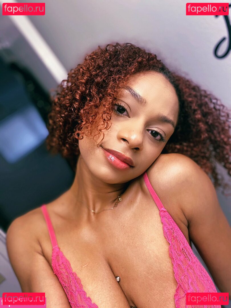 Tpnaomi Nude Onlyfans Photo 16