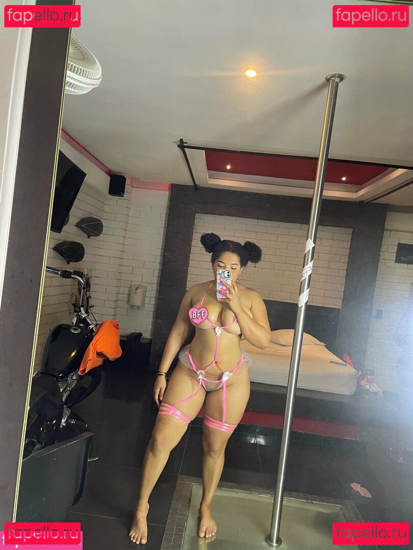 Karen Cano Nude Onlyfans Photo 32