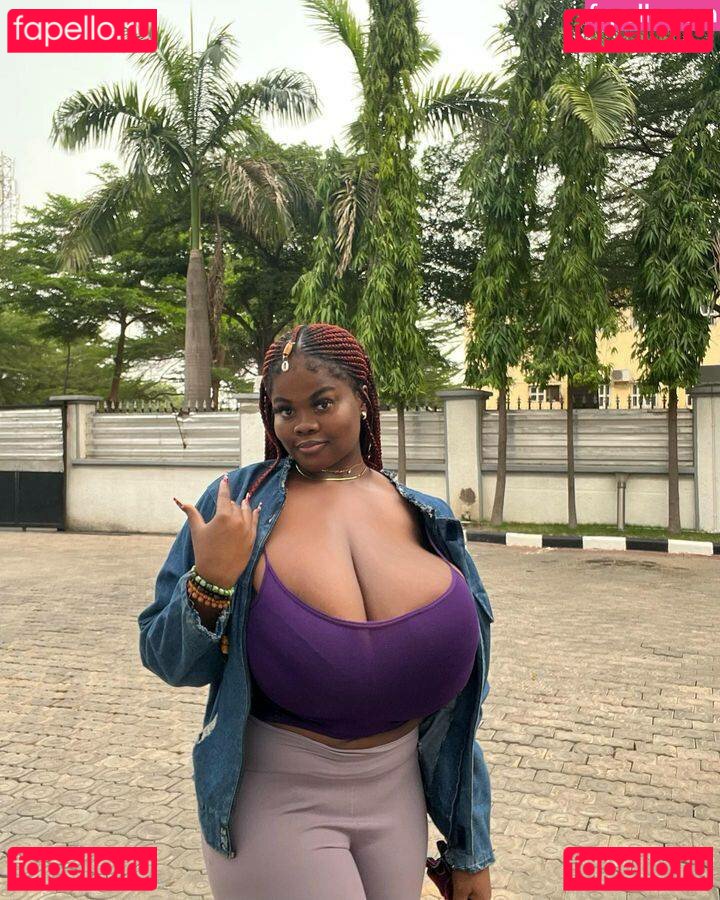 Chioma Lov Nude Onlyfans Photo 23