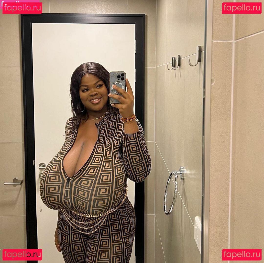 Chioma Lov Nude Onlyfans Photo 22