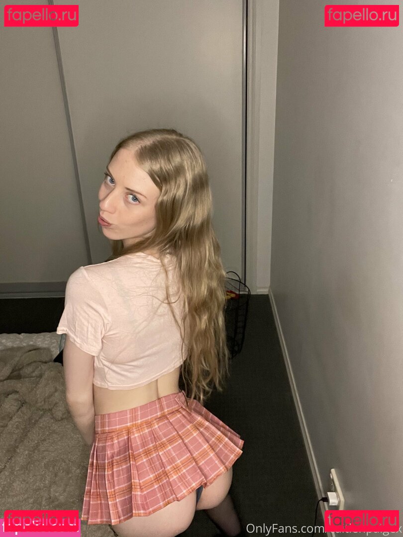 Caitlenpaigex Nude Onlyfans Photo 5
