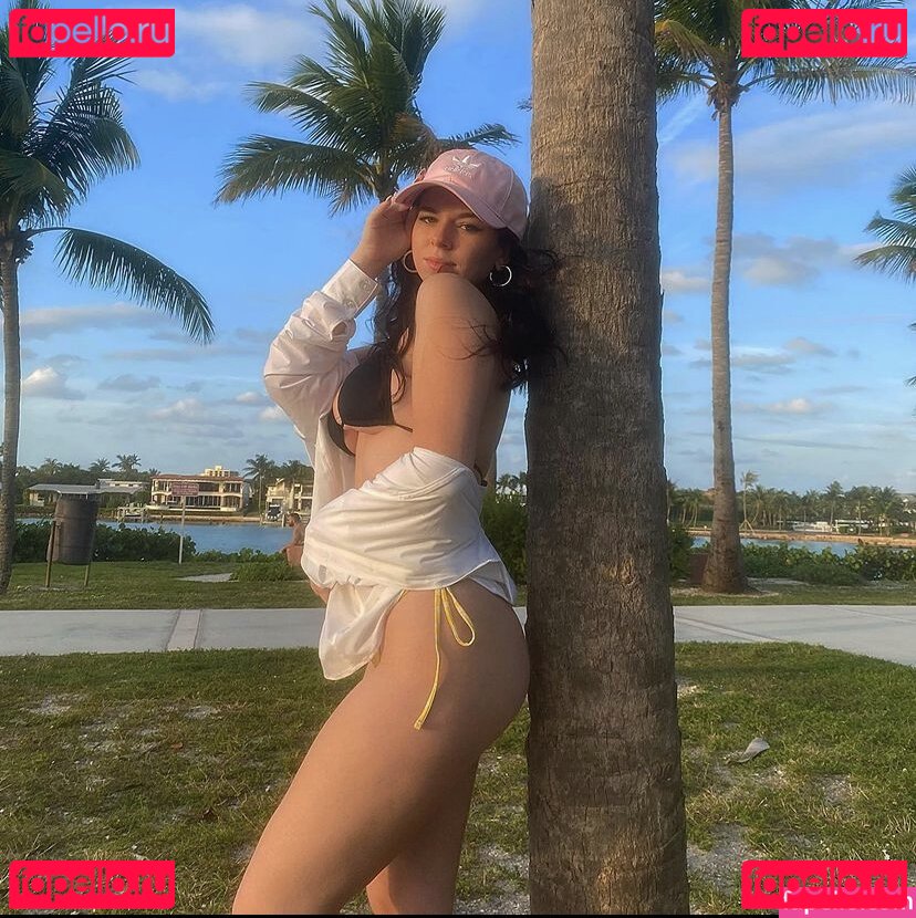 Danielle Deluca Nude Onlyfans Photo 4