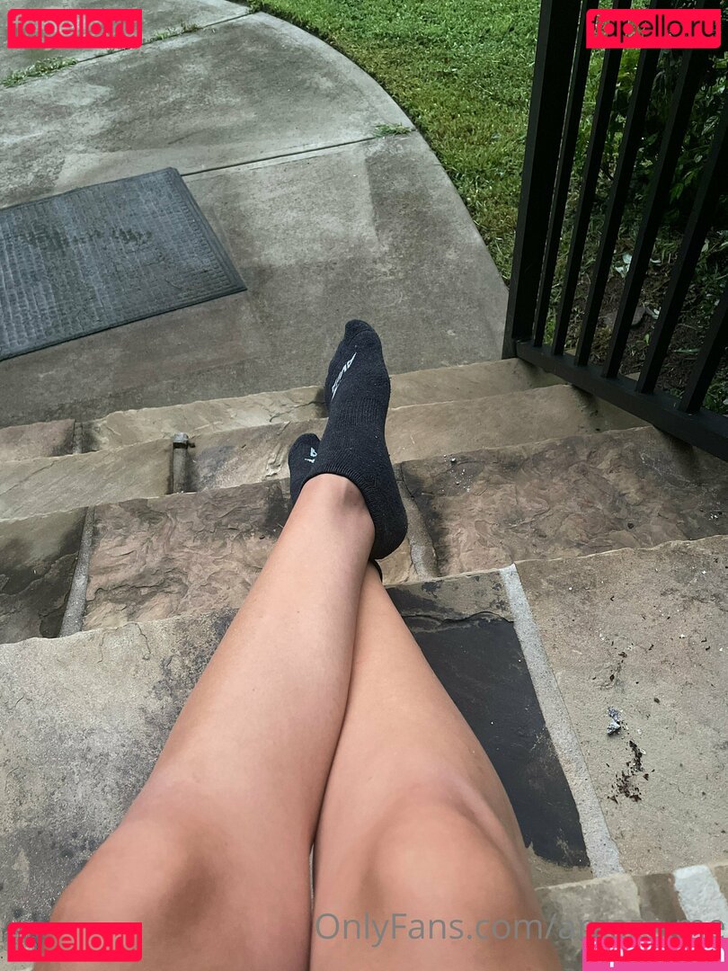 amaze.me Nude Onlyfans Photo 44