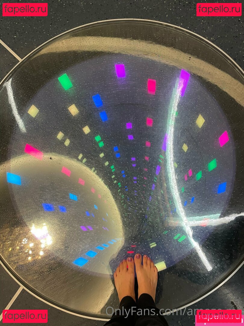 amaze.me Nude Onlyfans Photo 42