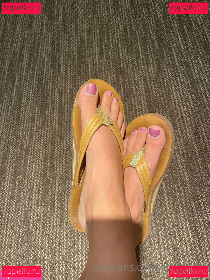 amaze.me Nude Onlyfans Photo 40